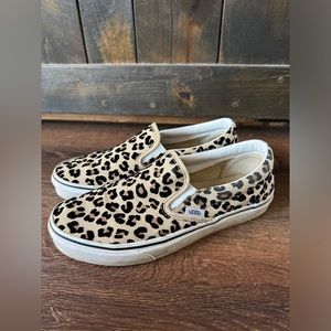 Women’s Leopard Print Vans Size 9